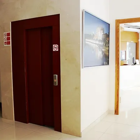 Hotel Amic Colon 3*