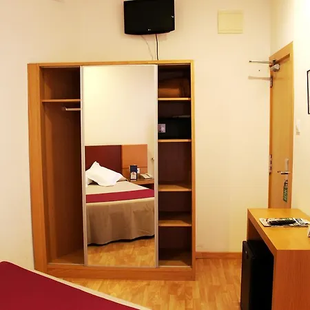 Amic Colon Hotel 3*